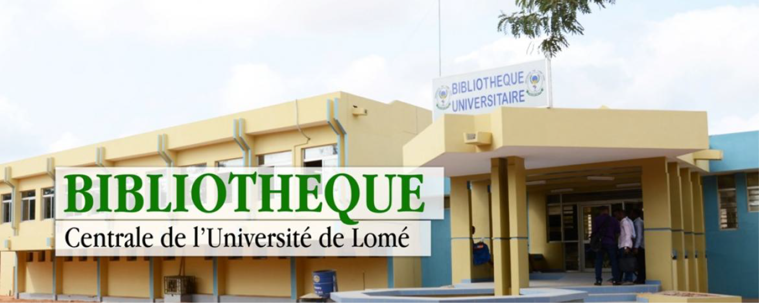 University of Lomé library exterior on a sunny day
